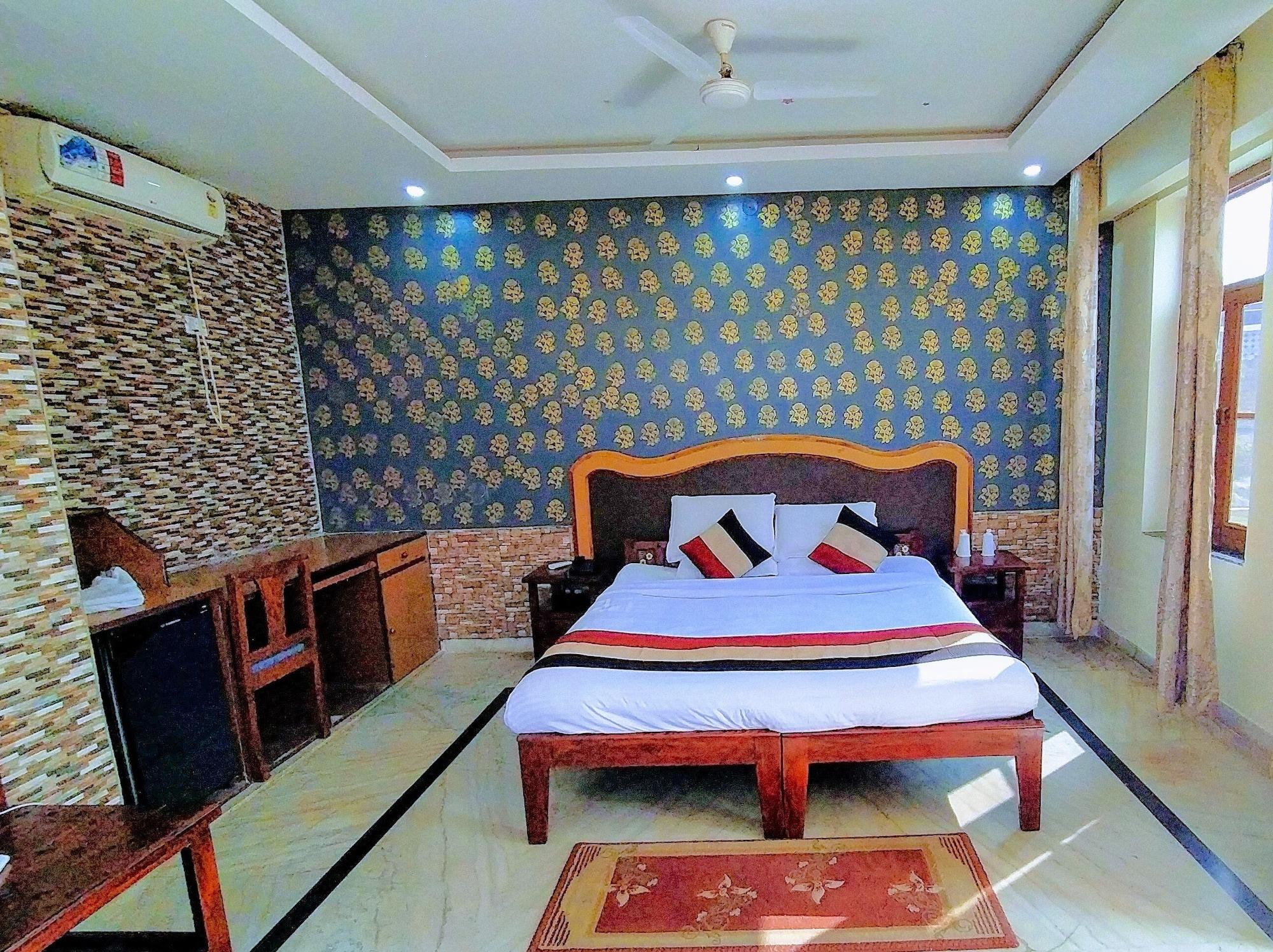 Swaraj Resorts Bharatpur Exterior photo