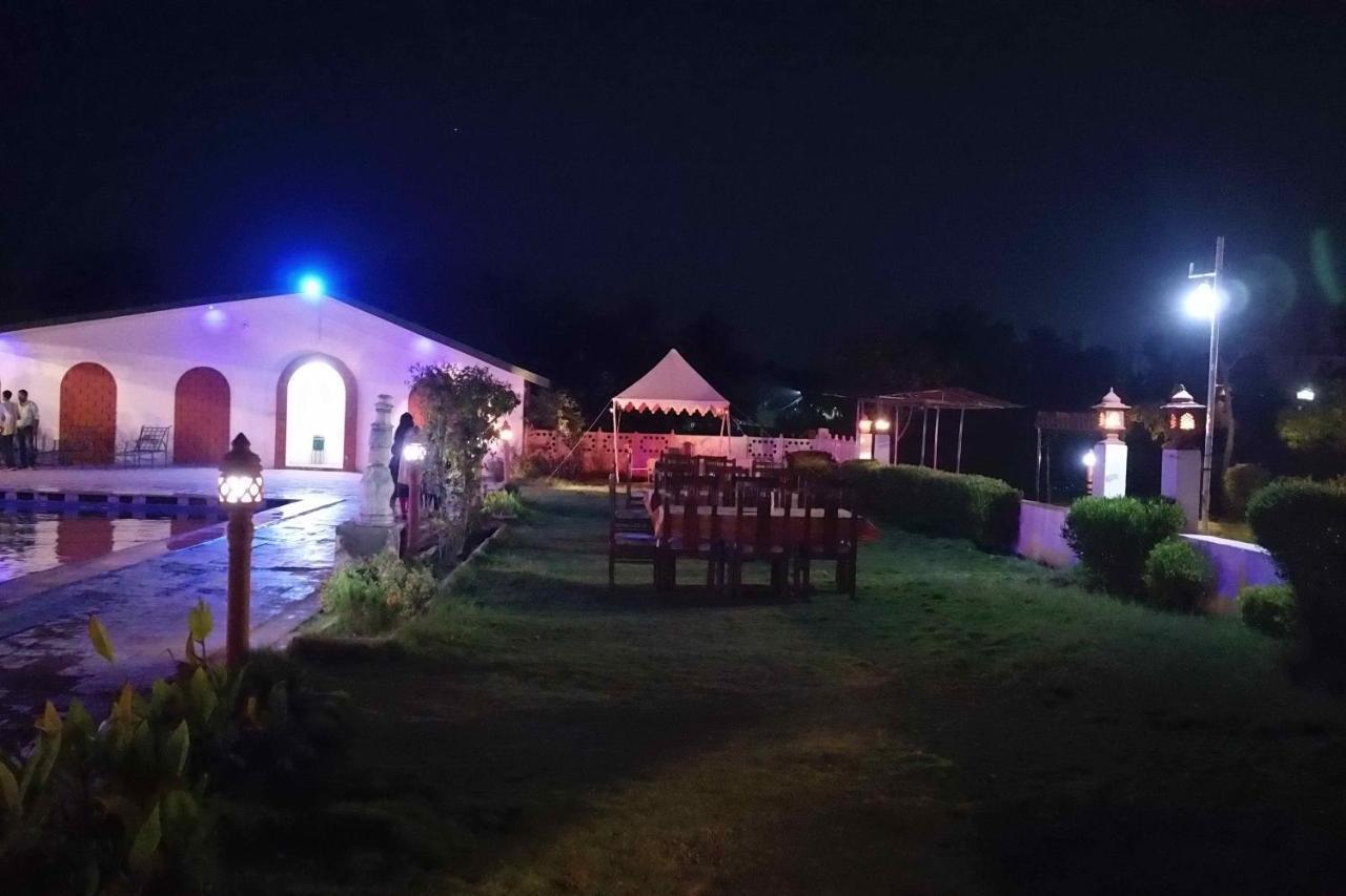 Swaraj Resorts Bharatpur Exterior photo