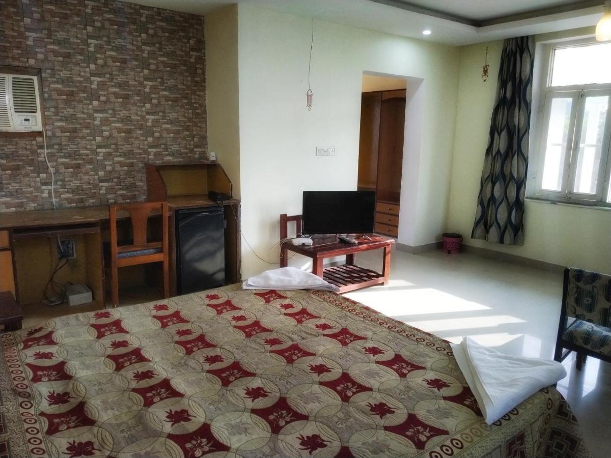 Swaraj Resorts Bharatpur Exterior photo