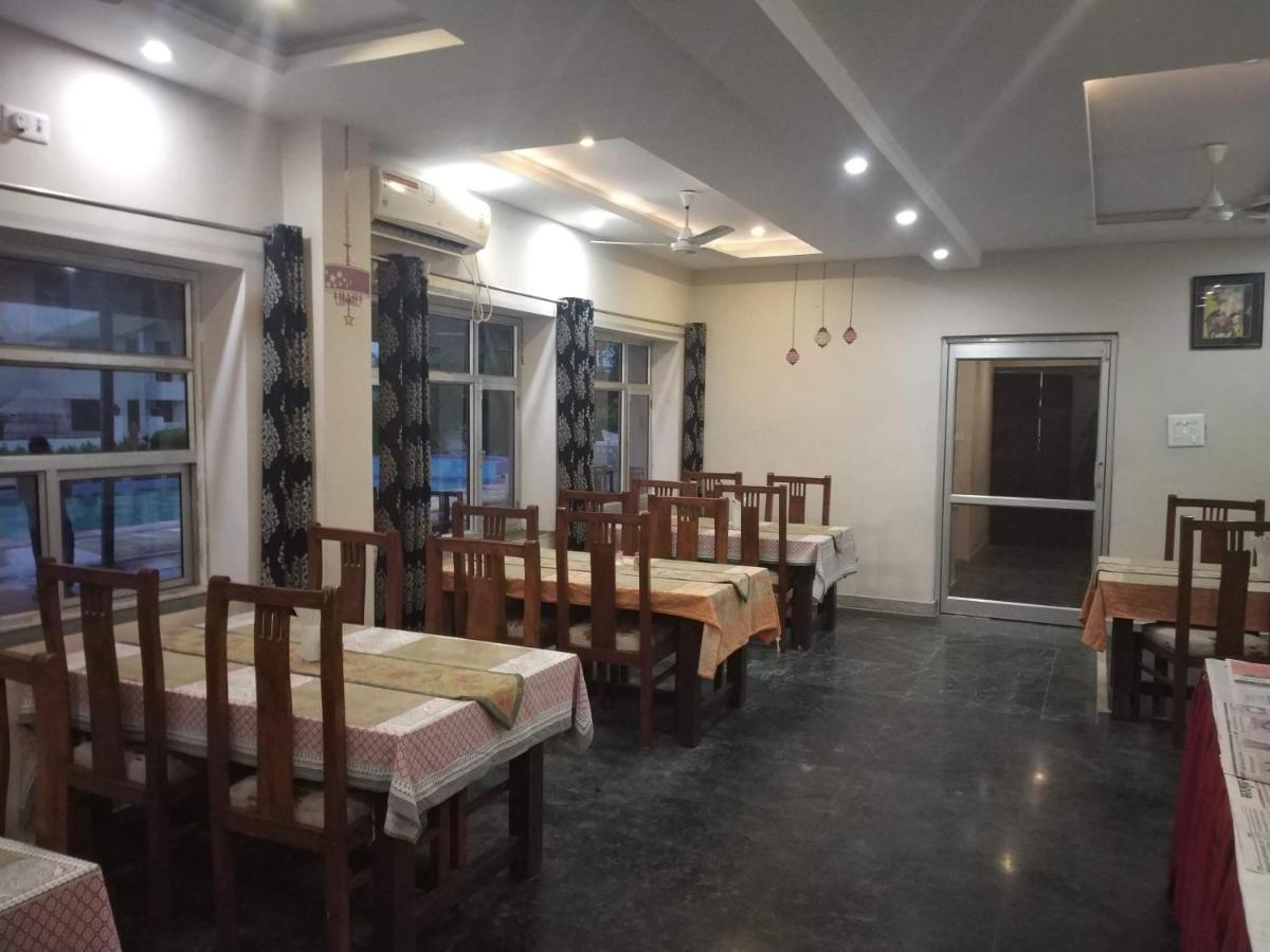Swaraj Resorts Bharatpur Exterior photo